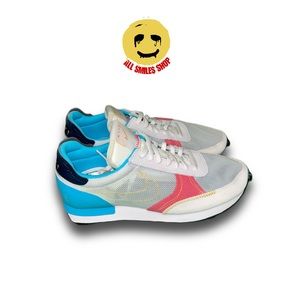 Brand new Womens Nike DBreak-Type size 8.5